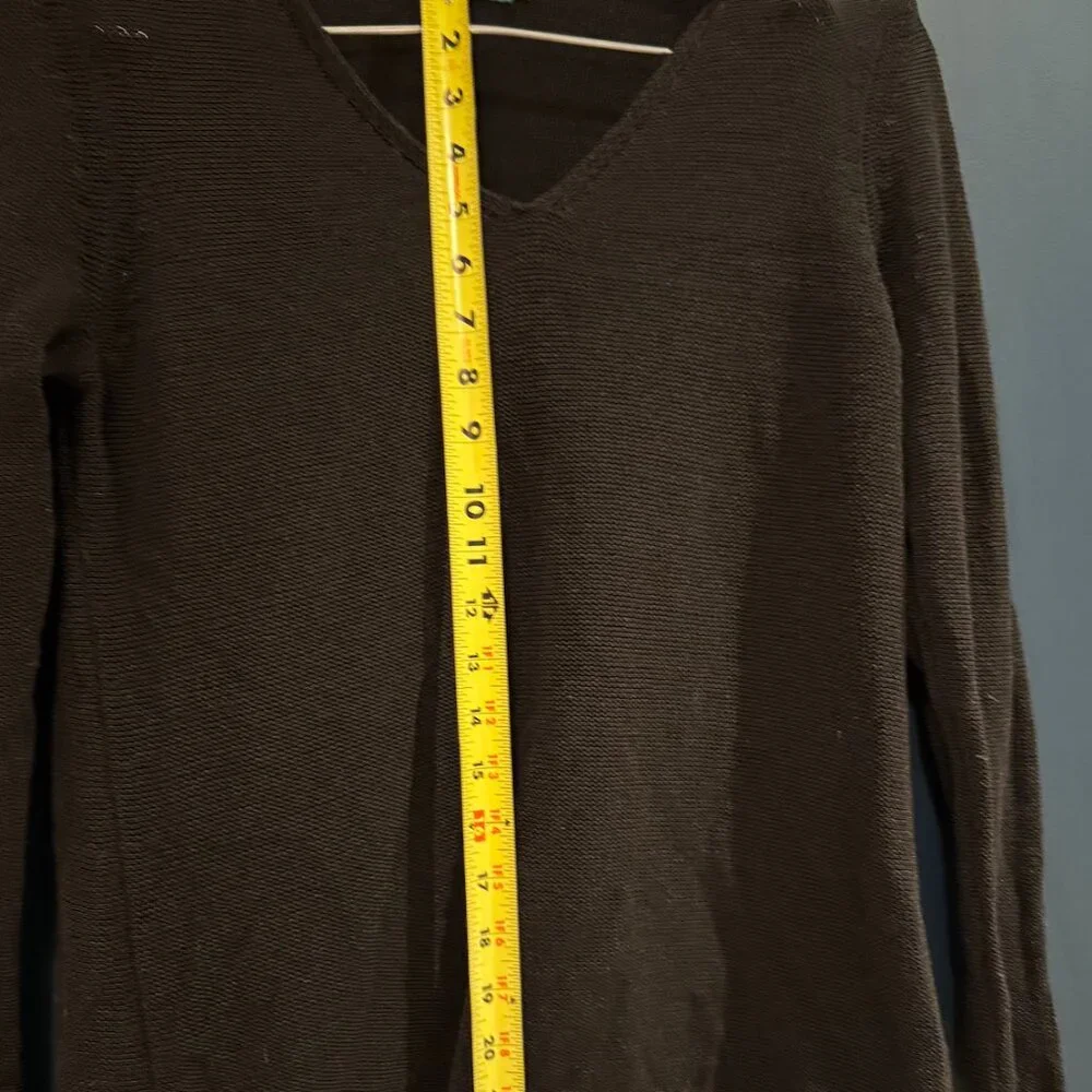 J McLaughlin Slinky V Neck Black Sweater - M